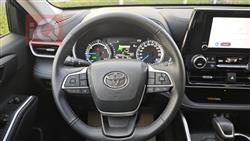 تۆیۆتا هایلاندەر